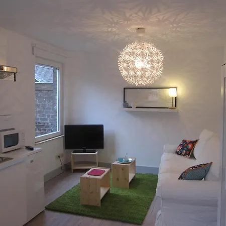 Ze Agency Apartments Liege * 列日