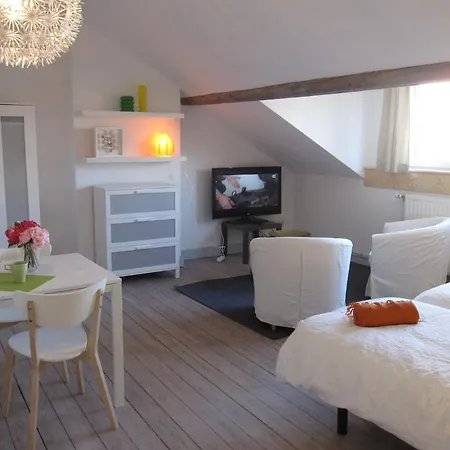 Ze Agency Apartments Liege 公寓