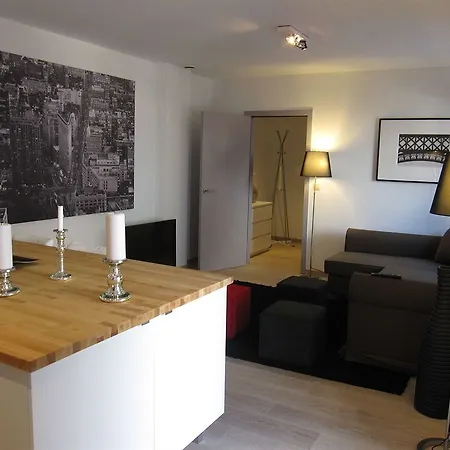 Ze Agency Apartments Liege * 列日