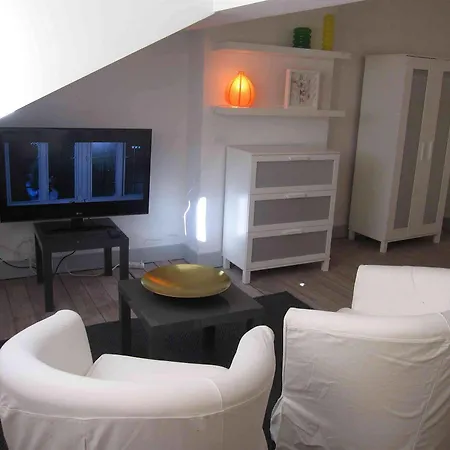 Ze Agency Apartments Liege 公寓