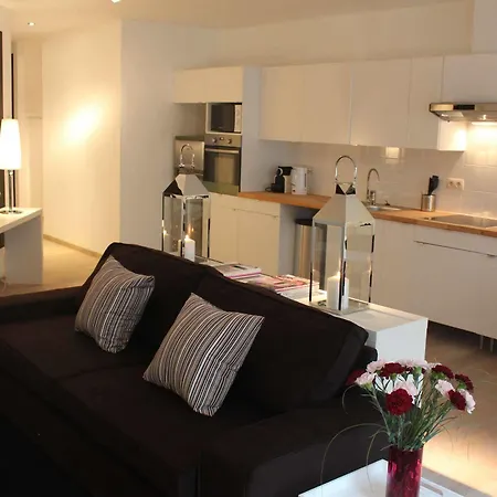 Ze Agency Apartments Liege 公寓